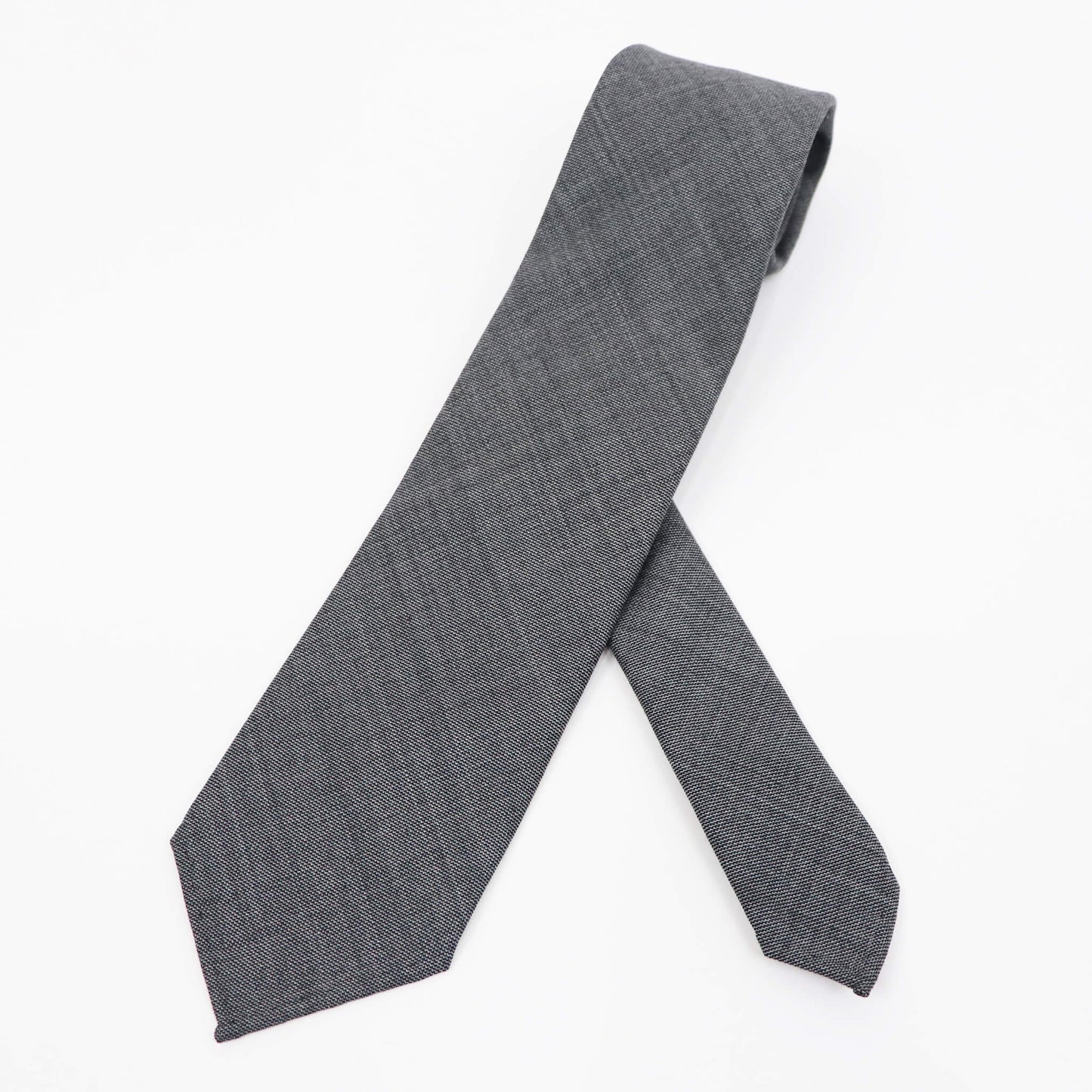 BRUNO（ブルーノ）スフォデラートトレピエゲ ウールタイ DORMEUIL / ドーメル 生地使用 トレピエゲ 三つ折り ウール ネクタイ【ライトグレー】正規販売店