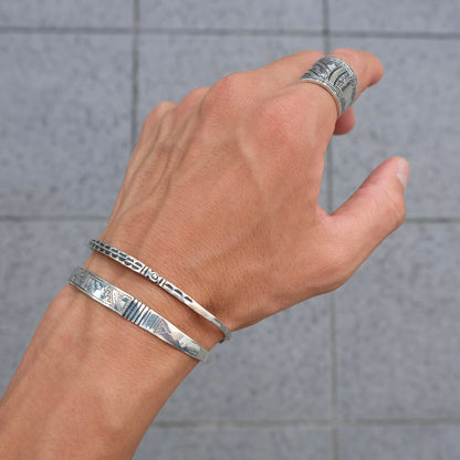 ADAWAT'N TUAREG（アダワットゥン トゥアレグ）Ismawn / イスマウン バングル シルバー925【シルバー】国内正規品