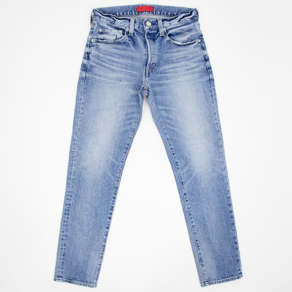 RED CARD TOKYO（レッドカードトウキョウ）Rhythm Slim Tapered リズム スリムテーパード ストレッチ デニム【Vintage Light / ライトインディゴブルー】国内正規品