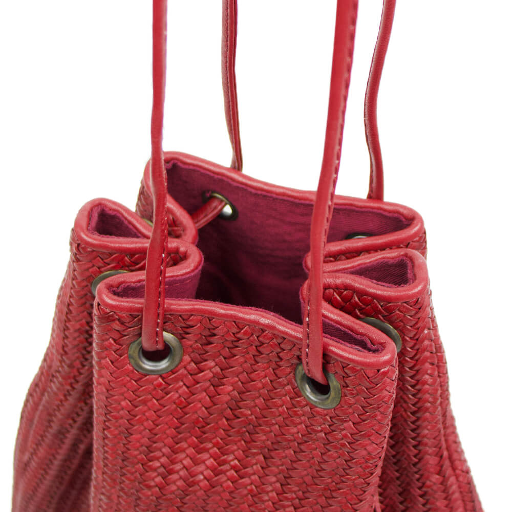 FATTORIA del CUOIO（ファットリアデルクオーイオ）イントレチャート 巾着 レザーバッグ【レッド】国内正規品