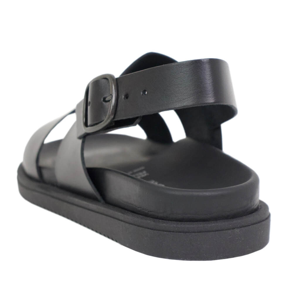 MAURO de BARI（マウロデバーリ）アンクルストラップサンダル【ブラック】