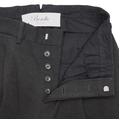 BORELIO（ボレリオ）ワンプリーツ テーパード パンツ スラックス【チャコールグレー】国内正規品