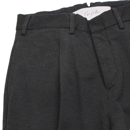 BORELIO（ボレリオ）ワンプリーツ テーパード パンツ スラックス【チャコールグレー】国内正規品