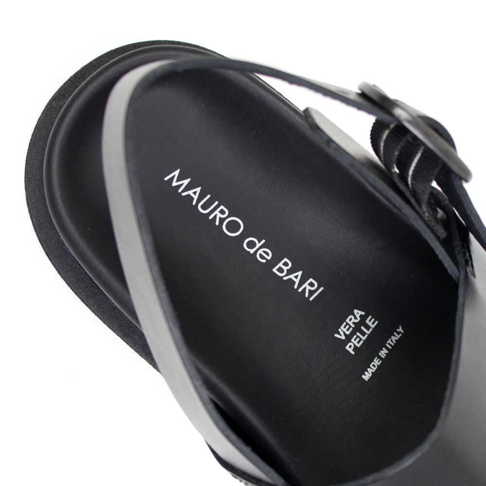 MAURO de BARI（マウロデバーリ）アンクルストラップサンダル【ブラック】