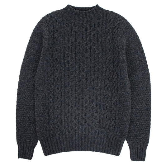 Drumohr（ドルモア）D4W105AR ラムズウール ケーブル編み モックネック ニット【チャコールCHARCOAL】国内正規品